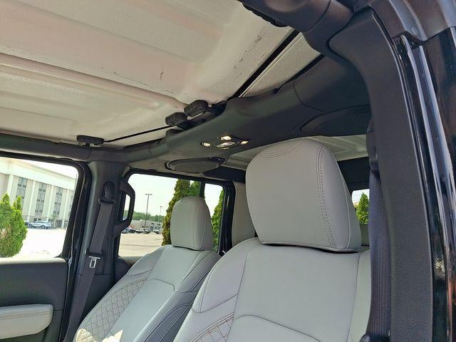 2023 Jeep Gladiator Overland