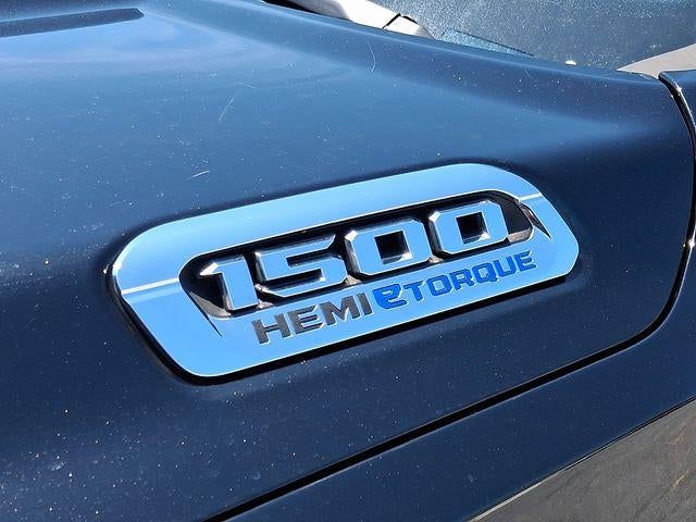 2021 RAM 1500 Big Horn Crew Cab 4x4 5'7" Box