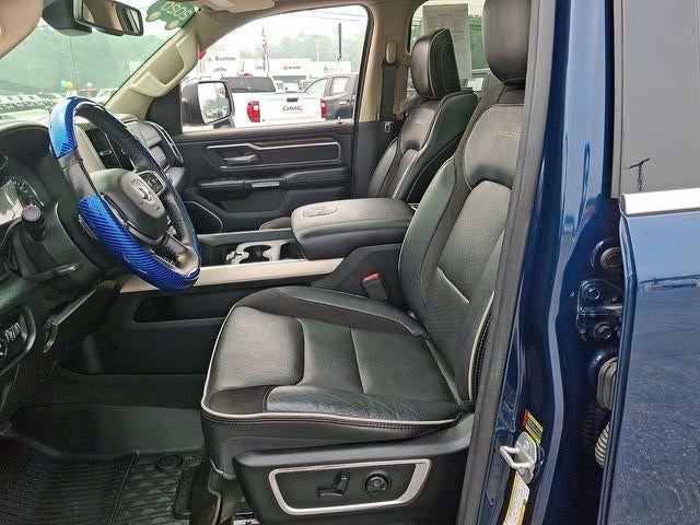 2020 RAM 1500 Laramie Crew Cab 4x4 5'7" Box