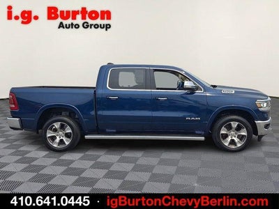 2020 RAM 1500 Laramie Crew Cab 4x4 5'7" Box