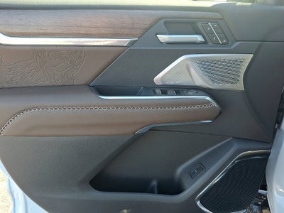2027 GMC Acadia Denali Ultimate