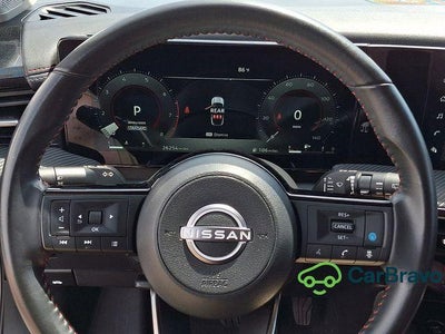 2025 Nissan Kicks SR Intelligent AWD