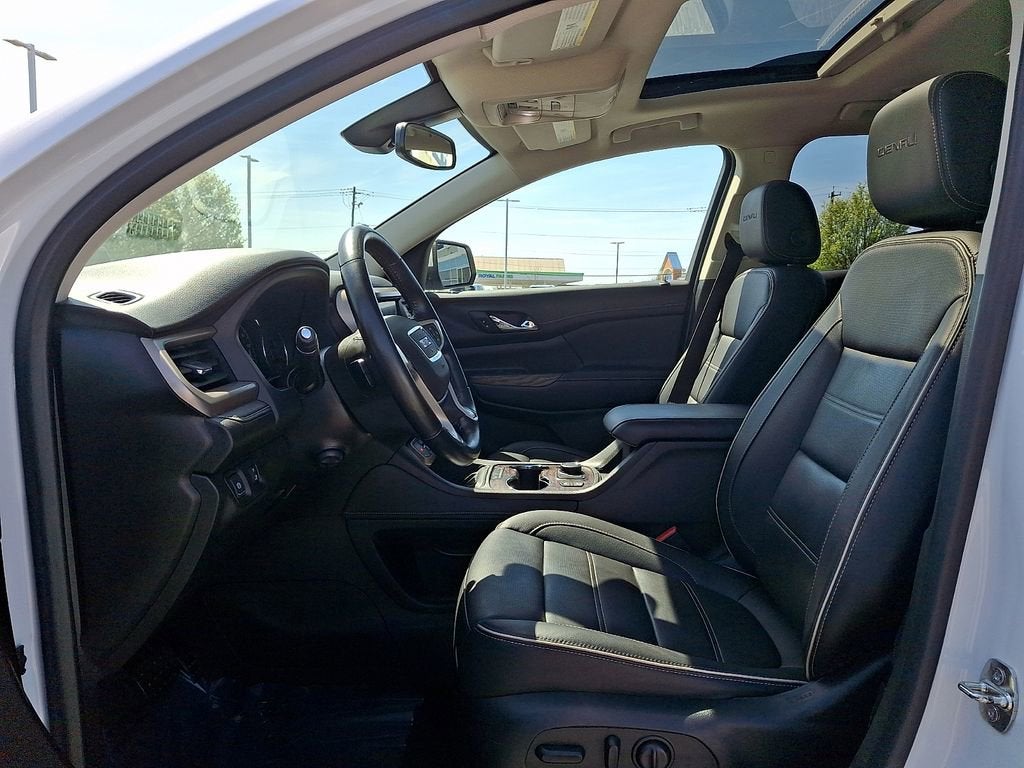 2020 GMC Acadia Denali