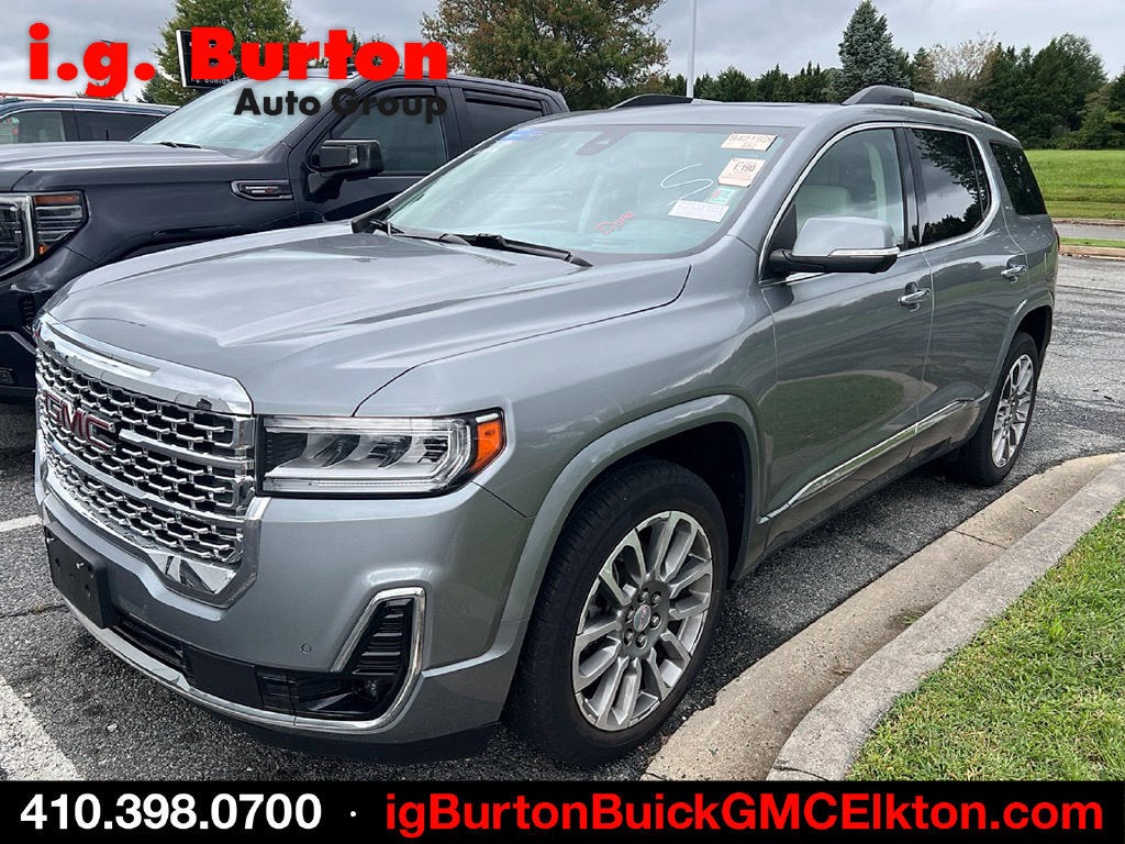 2023 GMC Acadia Denali