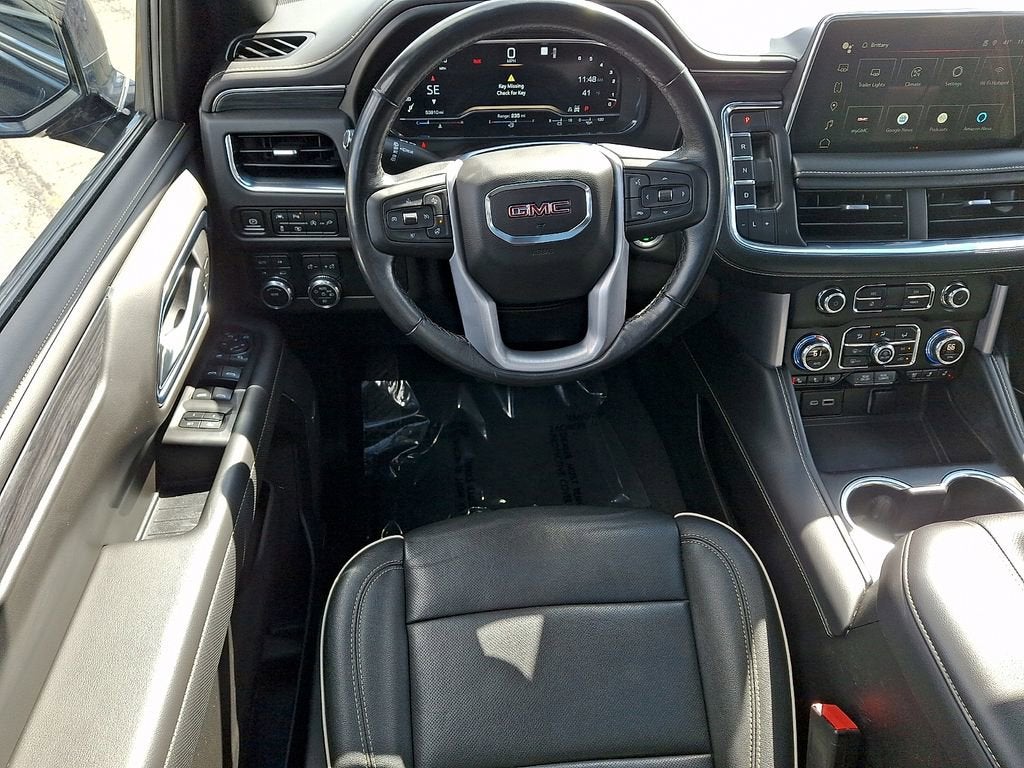 2022 GMC Yukon XL SLT