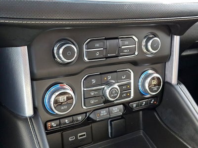 2022 GMC Yukon XL SLT