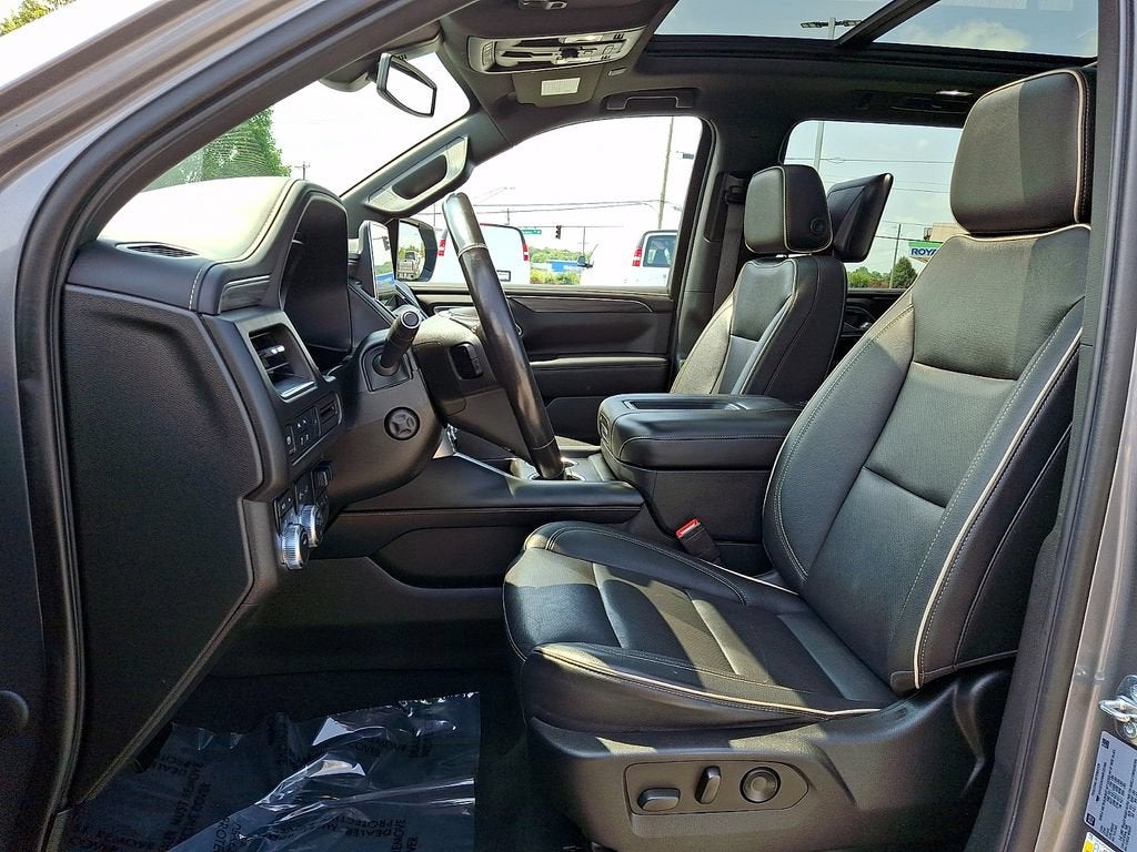2022 GMC Yukon XL SLT