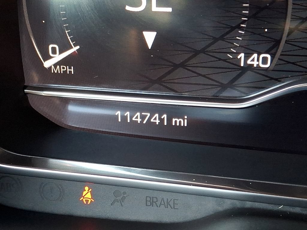 2022 GMC Yukon XL SLT