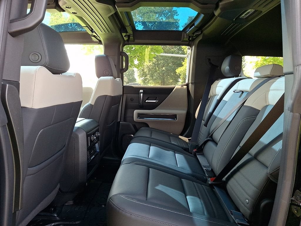 2026 GMC HUMMER EV SUV 2X