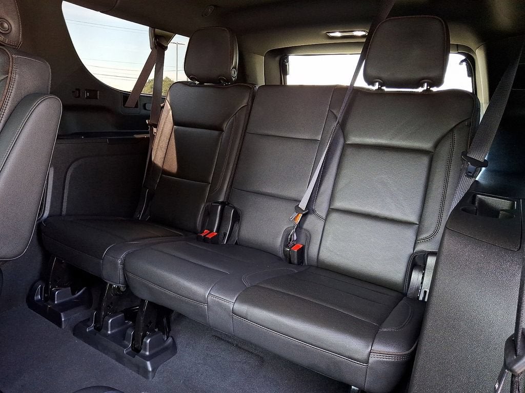 2022 Chevrolet Suburban High Country