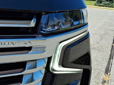 2022 Chevrolet Suburban High Country