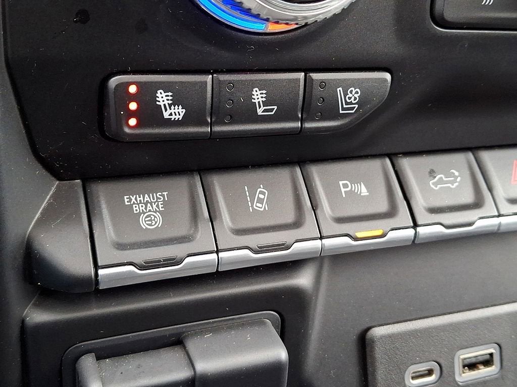 2022 GMC Sierra 3500 HD Denali