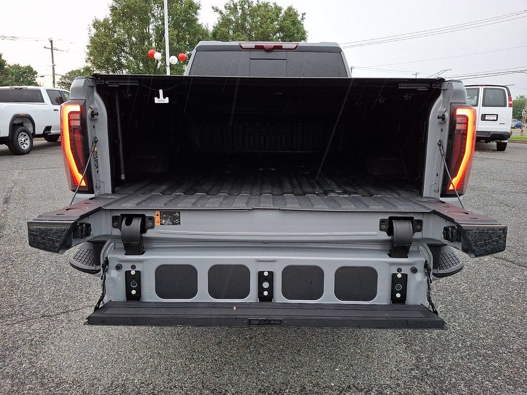 2025 GMC Sierra 2500 HD AT4
