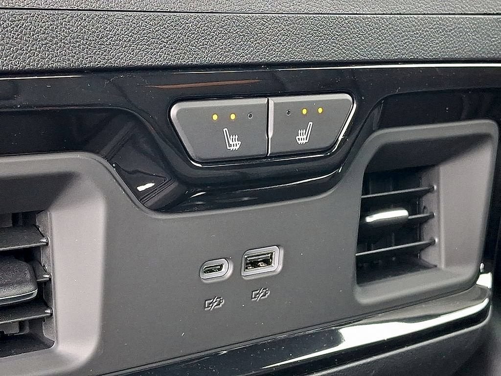 2026 GMC Sierra 2500HD AT4 - Photo 7