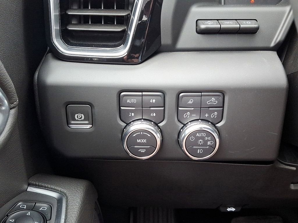 2025 GMC Sierra 2500 HD Denali