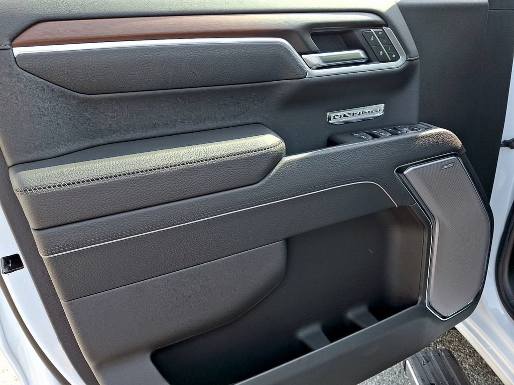 2026 GMC Sierra 1500 Denali - Photo 8