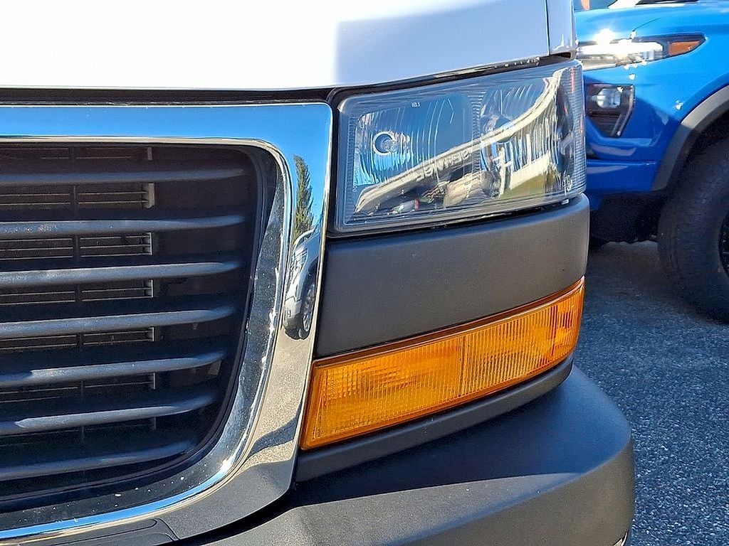 2024 GMC Savana 2500 Work Van
