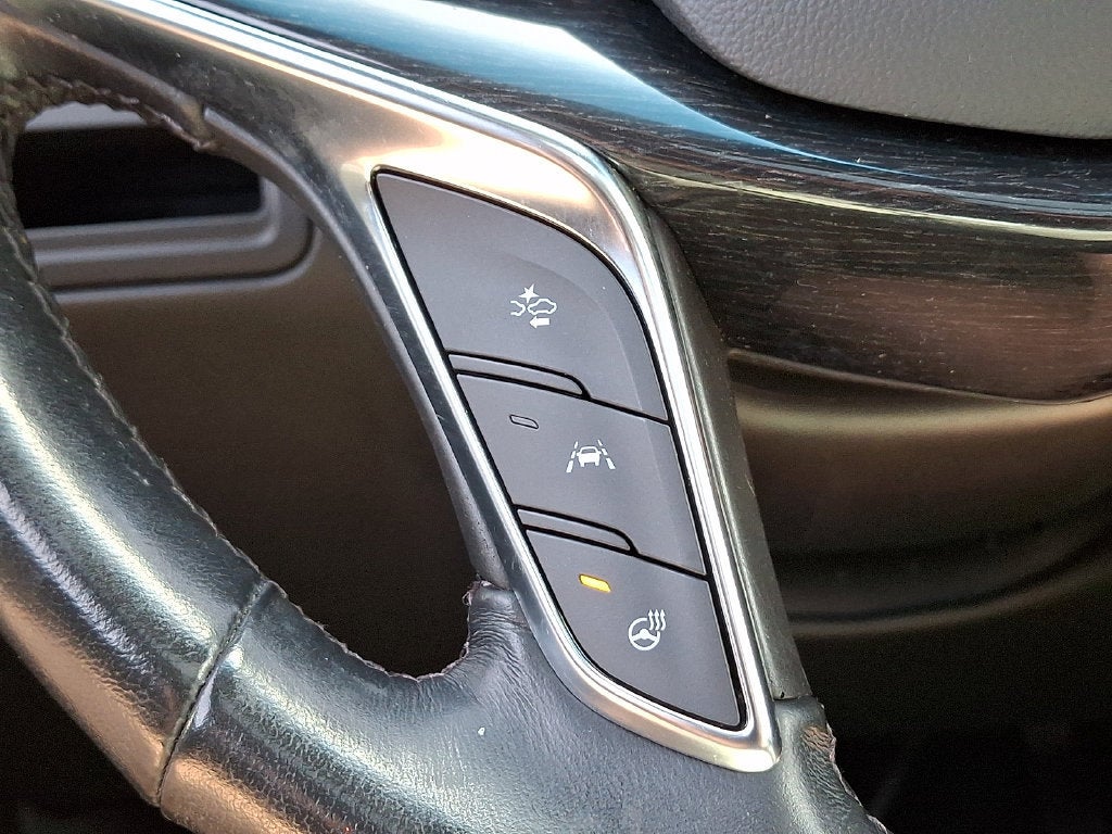 2023 Cadillac XT5 FWD Premium Luxury