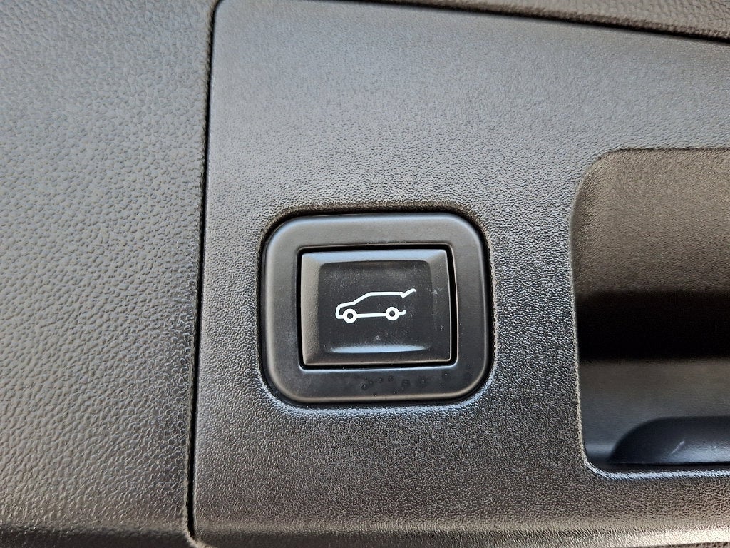 2023 Cadillac XT5 FWD Premium Luxury