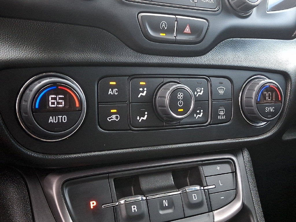 2022 GMC Terrain AT4