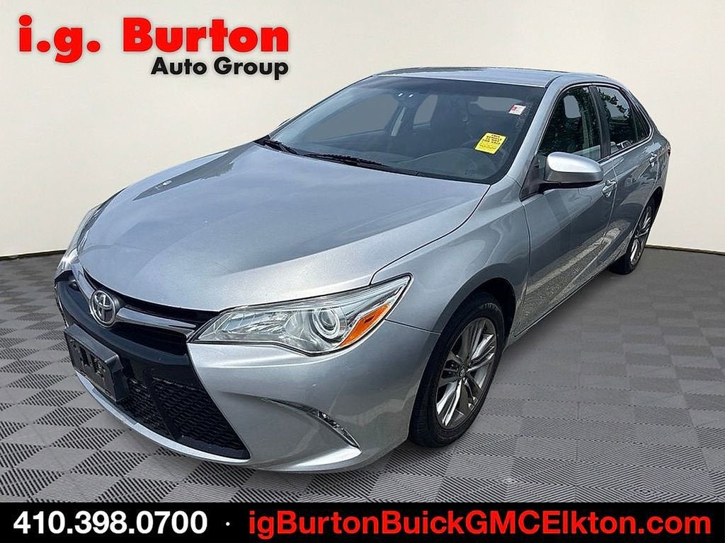 2015 Toyota Camry SE