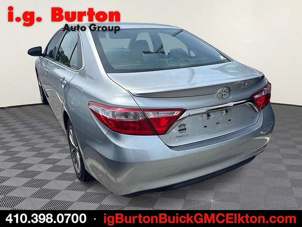 2015 Toyota Camry SE