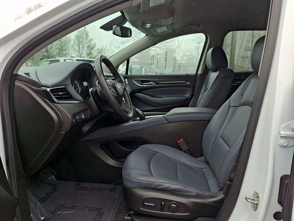 2021 Buick Enclave Essence