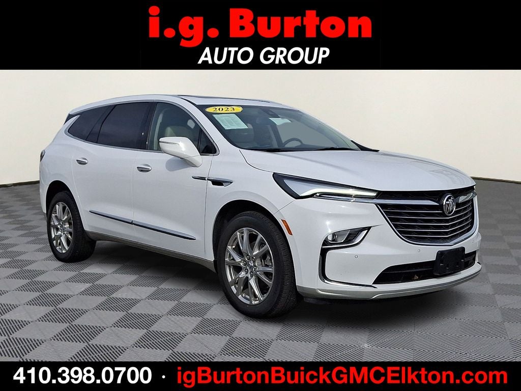 2023 Buick Enclave Essence