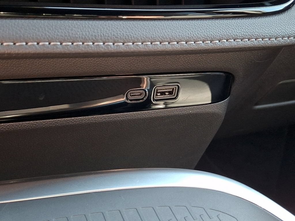 2026 Buick Enclave Sport Touring - Photo 17