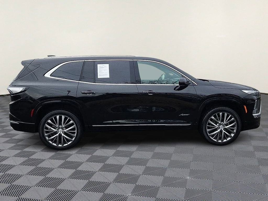 2025 Buick Enclave Avenir