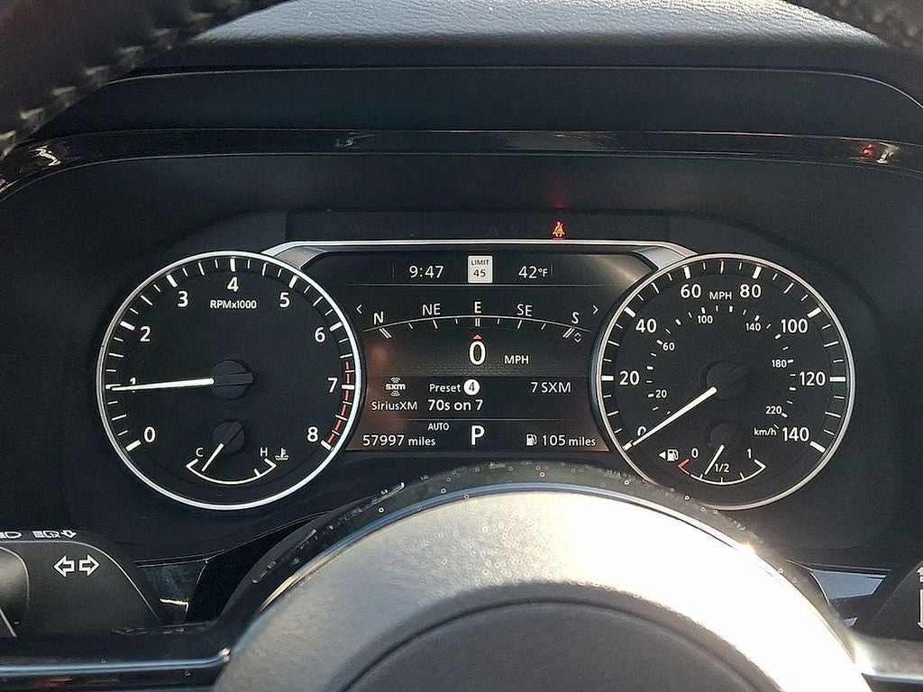 2023 Nissan Pathfinder SL