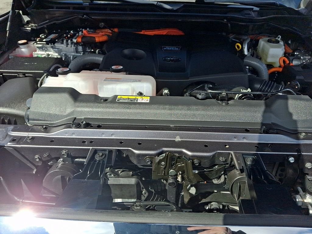 2025 Toyota Tundra Hybrid 1794 Edition CrewMax 5.5' Bed