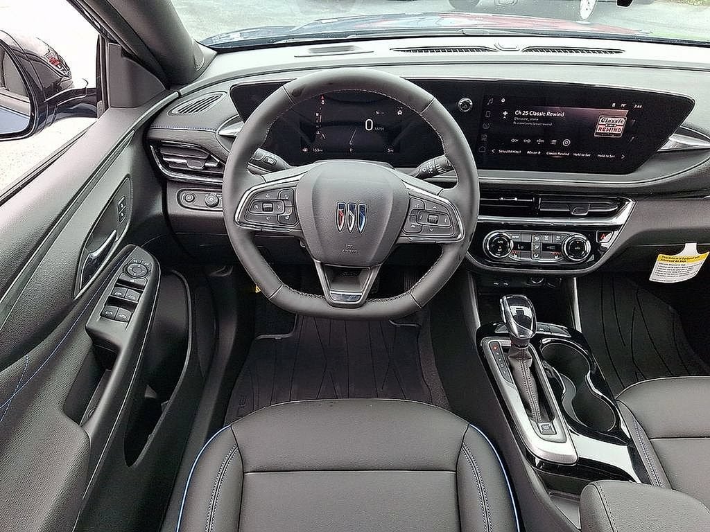 2026 Buick Envista Sport Touring - Photo 7