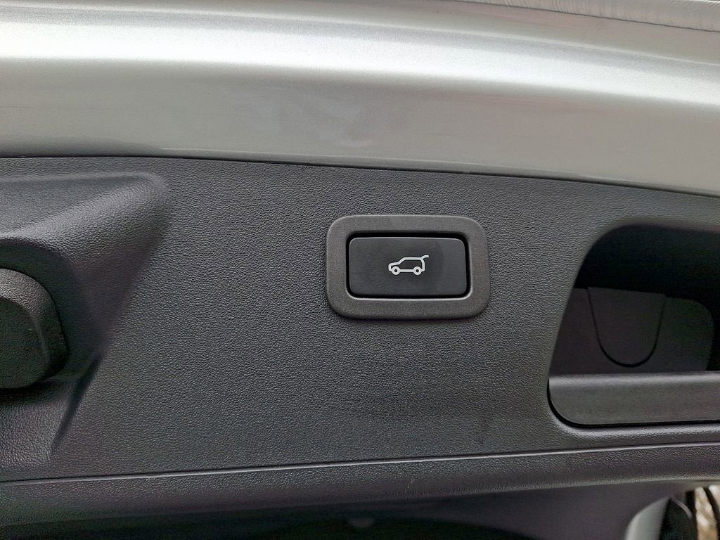 2020 Jaguar E-PACE R-Dynamic SE P300 AWD Automatic