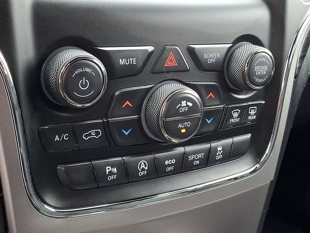 2019 Jeep Grand Cherokee Laredo E 4x4