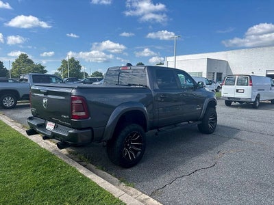 2021 RAM 1500 Laramie Crew Cab 4x4 5'7" Box