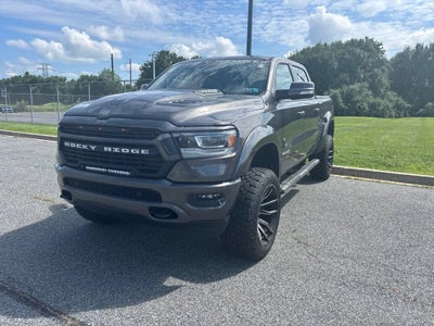 2021 RAM 1500 Laramie Crew Cab 4x4 5'7" Box