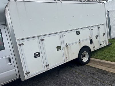 2022 Ford E-Series Cutaway E-450 DRW