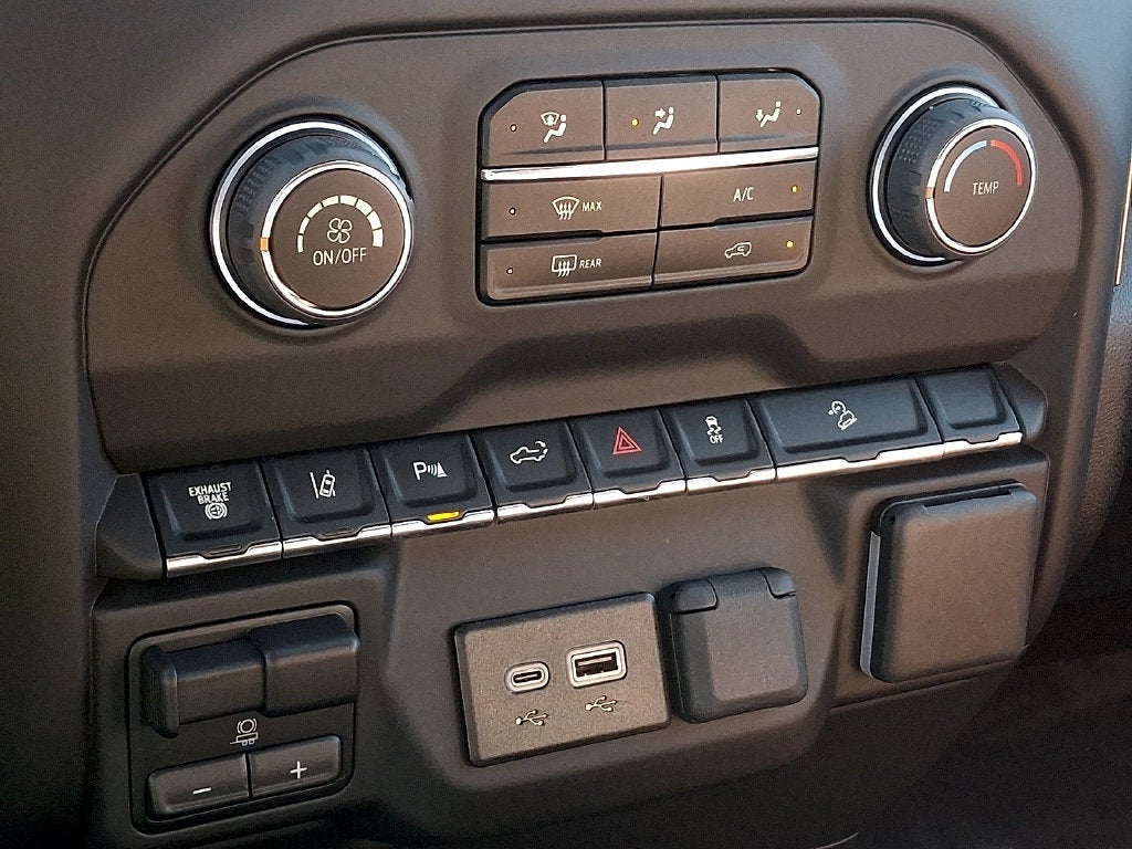 2025 Chevrolet Silverado 2500 HD Custom