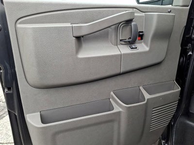 2022 Chevrolet Express Cargo 3500 WT