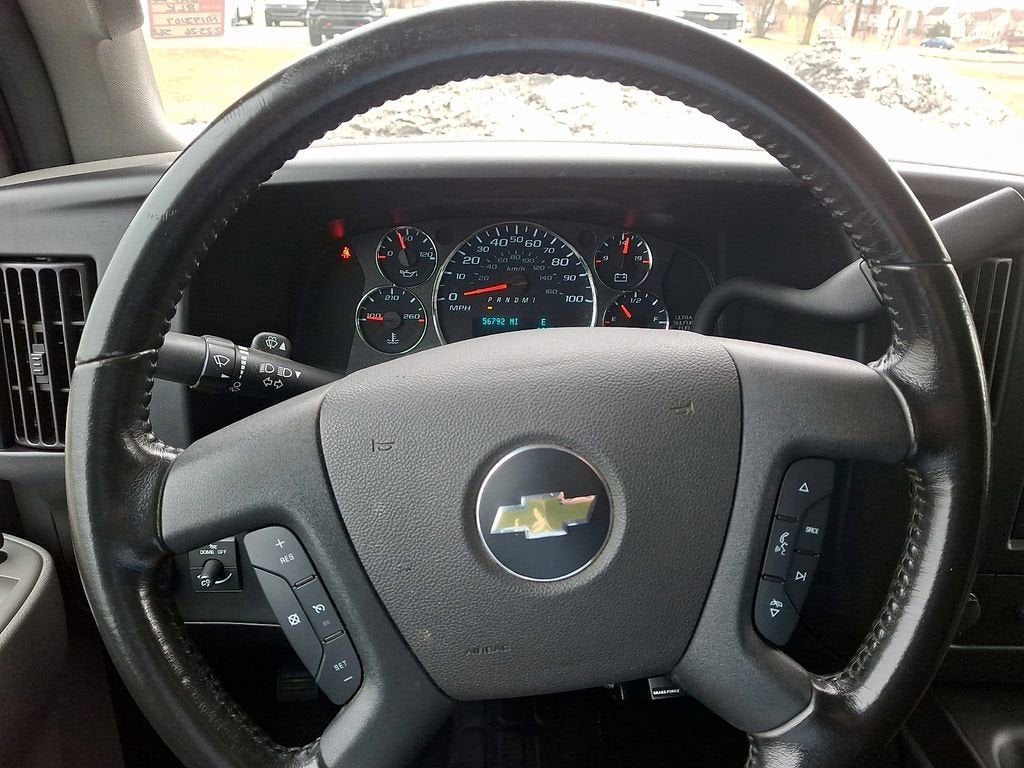 2022 Chevrolet Express Cargo 3500 WT