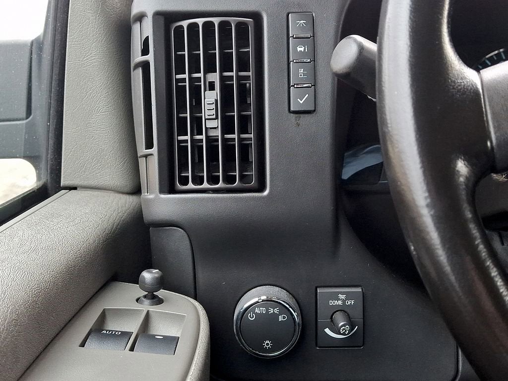 2022 Chevrolet Express Cargo 3500 WT