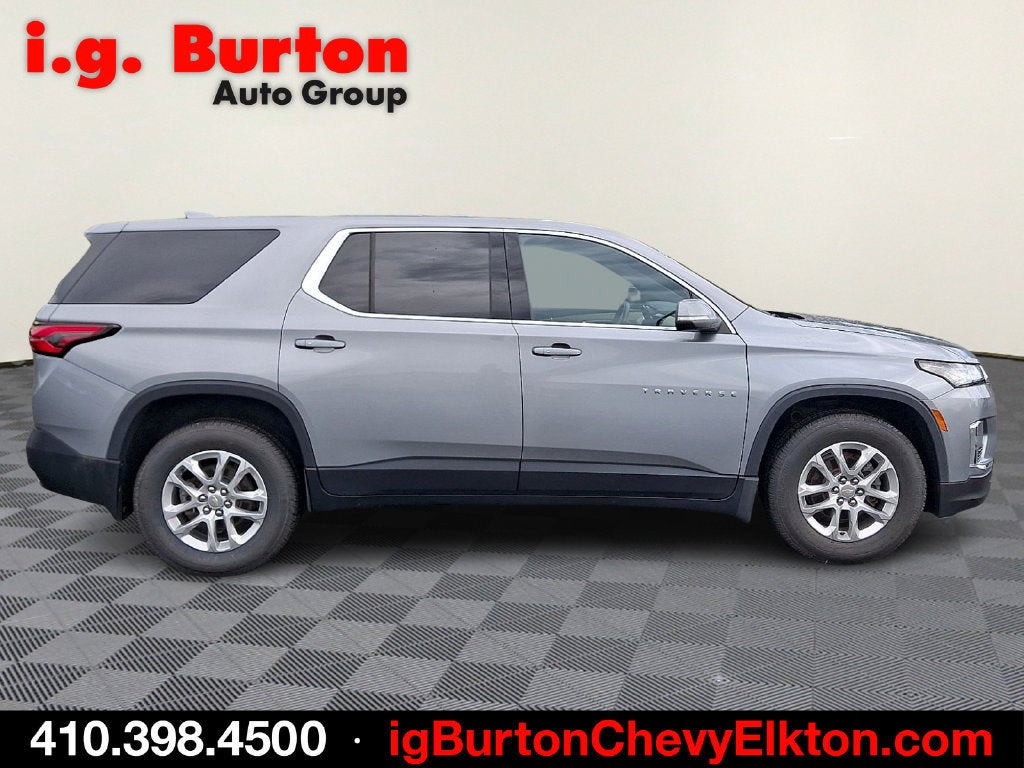 2023 Chevrolet Traverse LS