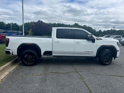2025 GMC Sierra 2500 HD AT4
