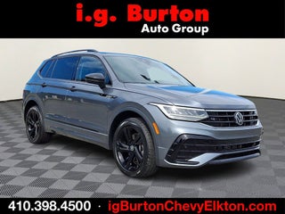 2023 Volkswagen Tiguan 2.0T SE R-Line Black