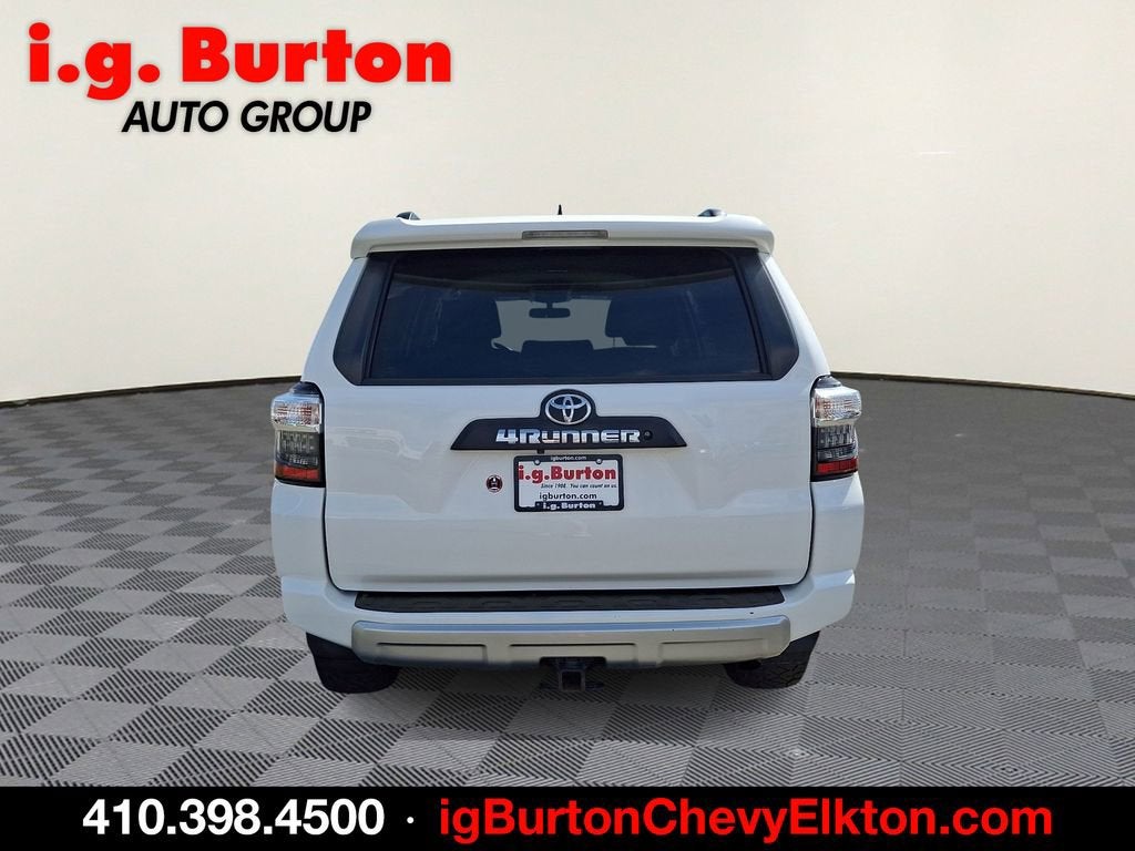 2018 Toyota 4Runner SR5