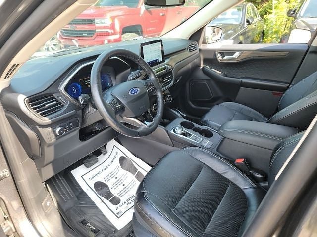 2020 Ford Escape Titanium